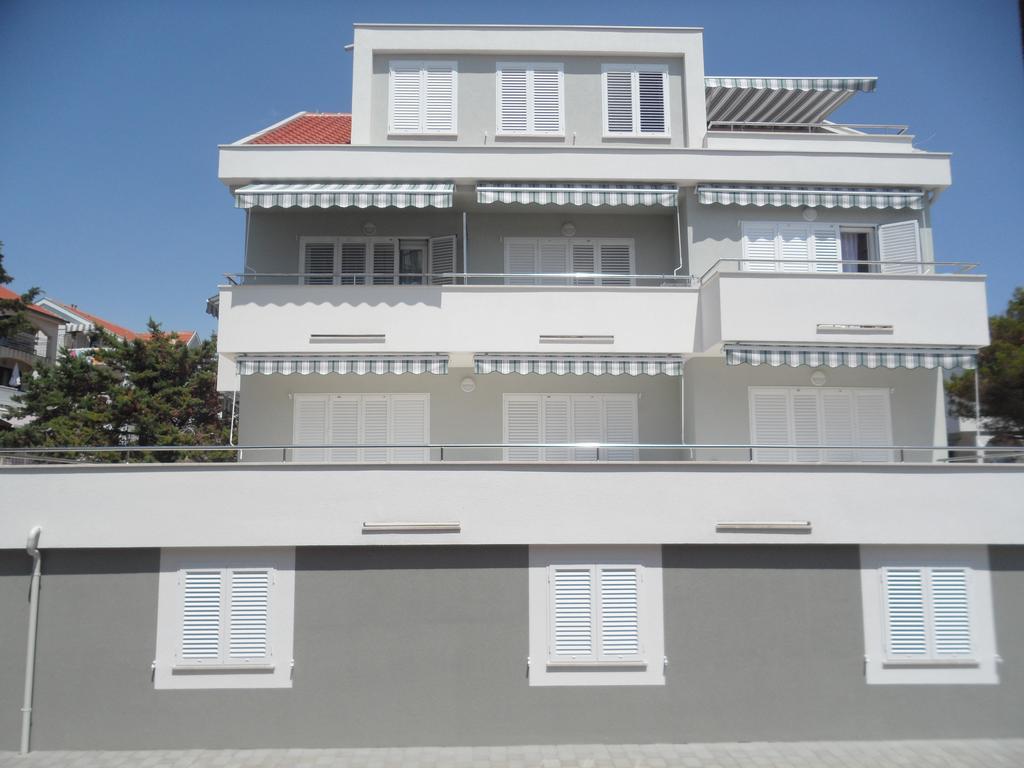 Apartments Biba Novalja Exterior foto